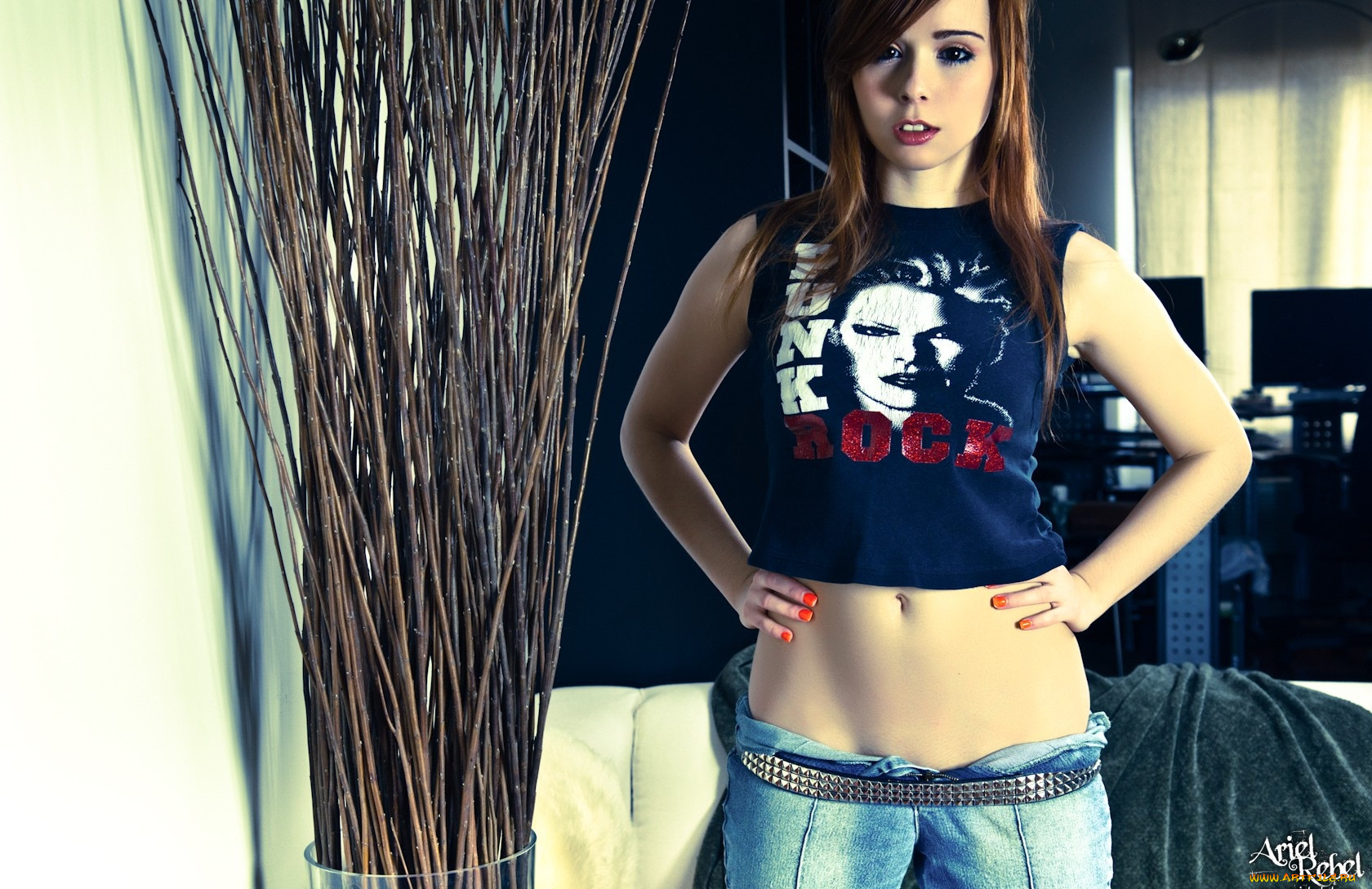 Ariel Rebel, 